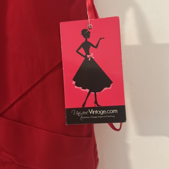 Unique, vintage pinup red dress 2X - Picture 3 of 5